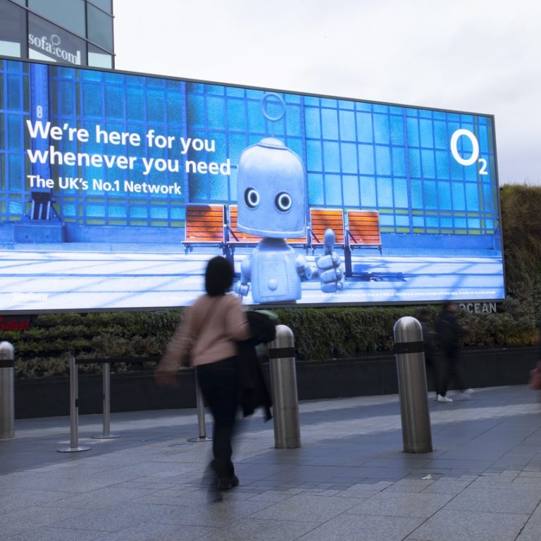 O2 DOOH at Westfield